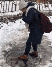 Fail On the ice PEOPLE Humor -  Fun 