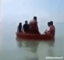 Accident Fail Boats Transport Humor -  Fun 