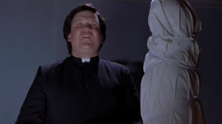 02 Video GIF Scary Movie V International Multimedia 