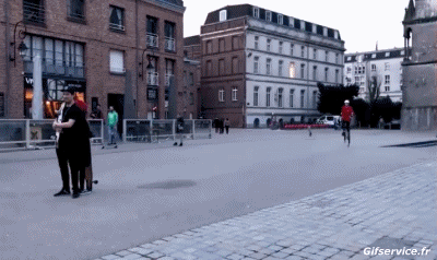 Fun Win Skyrunner Stilts MENSCHEN Humor -  Fun 