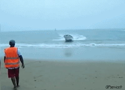 Incidente - Arenamento Barche Trasporti Umorismo -  Fun 