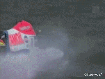 Accident Crash - Running aground Boats Transport Humor -  Fun 