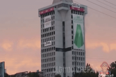 Démolition Lieux - Nature Humour - Fun 