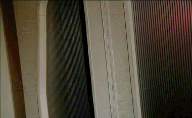 02 Y a t il un pilote dans l Avion Cinéma International Multi Média 