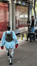 Humor -  Fun OBJEKTE Robots 