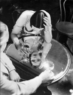 Umorismo -  Fun GIF Artista Nicolas Monterrat 