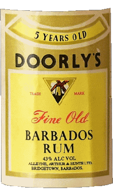 Bebidas Ron Doorly's 