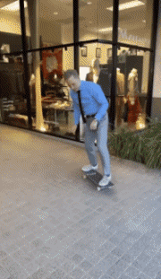 Humour - Fun Sports Skateboard Free Style Fun - Win 03 