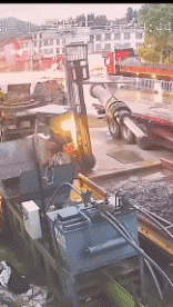 Humor -  Fun Transport Construction machinery Fail 