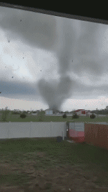 Humor - Fun Lugares Tornado - Ciclón 