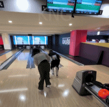 Humor -  Fun Sport Bowling Fail 