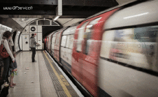 Humor -  Fun Transport Trains - Metro Non  Stop - Fun 