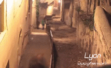 Humor -  Fun Orte - TimeLapse France - Lyon 