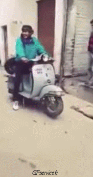 Umorismo -  Fun Trasporti Scooter Fun Accident - Fail 