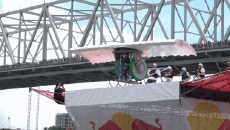 Humor - Fun GENTE Red Bull Challenge Flugtag Cincinati 