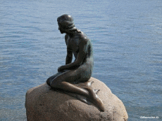 Humor -  Fun Morphing - Look Like Sculpture containment covid art recreations Getty challenge 