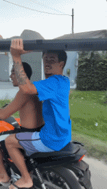 Humor -  Fun Transport Scooter Fun Accident - Fail 