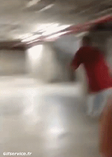 Humor -  Fun Sports Roller Skate Gamelle Fail 