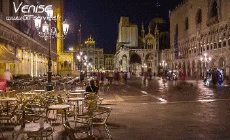 Humor -  Fun Places -TimeLapse Italie - Venise 
