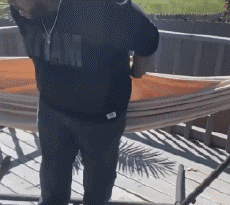 Humor -  Fun PEOPLE Hammock Fail 