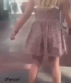 Humour - Fun PERSONNAGES Hoverboard Gamelle Fail 01 