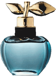 Mode Couture - Parfum Nina Ricci 