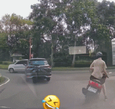 Humour - Fun Transports Scooter Fun Accident Gamelles Fail 