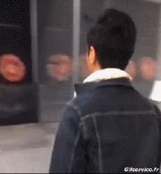 Humor -  Fun PEOPLE Ax Throwing Serie 01 