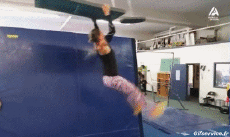 Humor -  Fun MENSCHEN Wie Tarzan Fail 