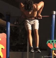 Humor -  Fun Sports Horizontal bar Fail 