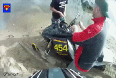 Humor - Fun Transporte Motocicleta de nieve Fail 