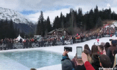 Humor -  Fun Sport Ski Water Slide Fail 