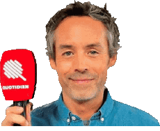 Yann Barthès-Multi Media TV Show T.M.C Quotidien 