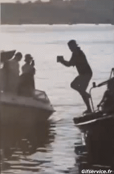 Humor -  Fun Transport Boats Accident Fail 