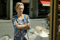 Multi Média Cinéma - France Les Charlots Les Bidasses en Folie - Vidéo 