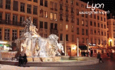 Humor -  Fun Places -TimeLapse France - Lyon 