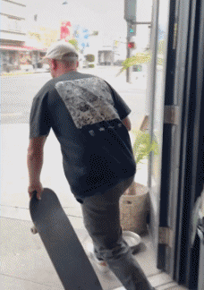 Umorismo -  Fun Sportivo Skateboard Free Style Fail 02 