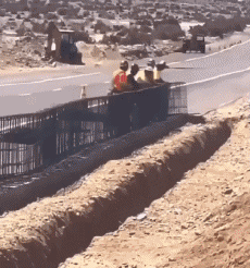 Humor -  Fun PEOPLE At work Fun - Win 03 