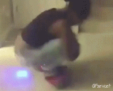 Humour - Fun PERSONNAGES Hoverboard Gamelle Fail 01 