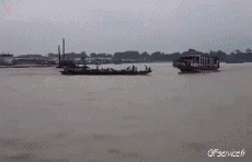 Humor -  Fun Transport Boats Accident Crash - Running aground 