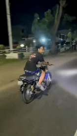 Humor -  Fun Transport Motorcycles Route Gamelles Fail 02 