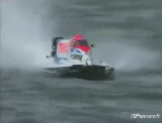 Humor -  Fun Transport Boats Accident Crash - Running aground 