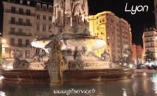 Humor -  Fun Places -TimeLapse France - Lyon 