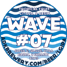 Wave #07-Drinks Beers USA Adirondack 